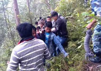 अर्घाखाँची बस दुर्घटनामा १८ जनाको मृत्यु