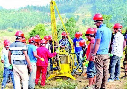 दैलेखमा पेट्रोलियम अन्वेषण चार सर्भे एकैपटक