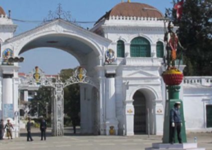 पृथ्वीनारायण शाहको सालिक सिंहदरबारअगाडि नराखिएको भए…