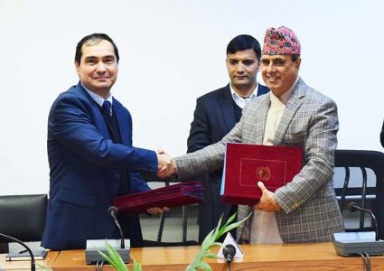 एडिबीले नेपाललाई थप ४० अर्ब ऋण दियो