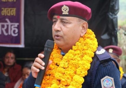 प्रहरी चौकी बोर्लाङको नवनिर्मित भवन डिआईजी शर्माले गरे उद्‍घाटन