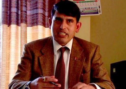 घुस लिएको आरोप लागेका दोलखाका प्रजिअ गृह मन्त्रालय तानिए