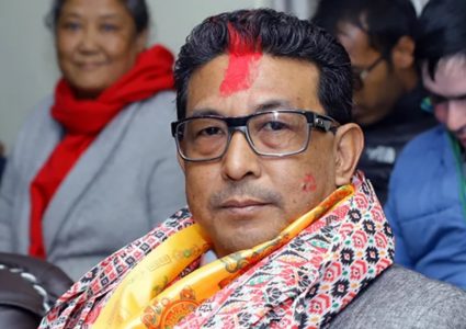 मनाङेविरुद्द सार्वजनिक अपराधमा मुद्दा चलाउने तयारी