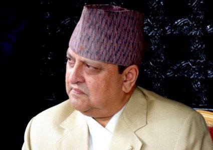 पूर्वराजा ज्ञानेन्द्रले तिरेनन् चिया बगानको पाँच करोड ३० लाख