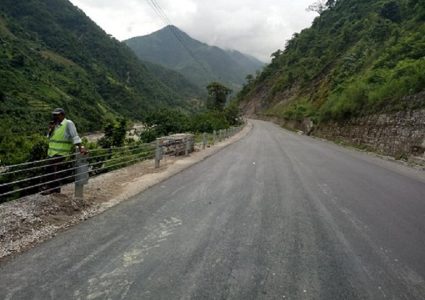 नागढुङ्गा–मुग्लिन सडक चारदेखि छ लेनसम्म विस्तार गरिँदै