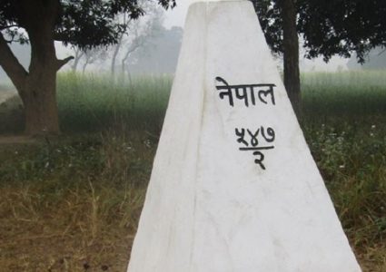 नेपाल र भारतका सीमा स्तम्भ स्तरोन्नति गरिँदै