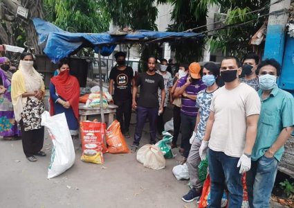 दिल्लीमा नेपाली मजदुरलाई राहत वितरण