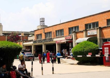 शिक्षण अस्पतालमा भर्ना भएकी ६ वर्षीया बालिकामा कोरोना पोजिटिभ
