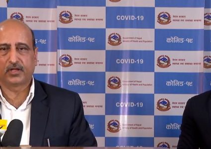 थपिए ४५१ जना कोरोना संक्रमित 
