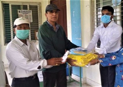 राष्ट्रिय पूर्वसैनिक संगठनद्धारा स्वास्थ्य सामाग्री वितरण