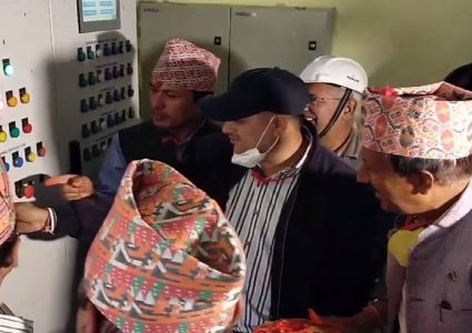 मेलम्ची खानेपाली आयोजनाको सुरुङमा पानी हाली परिक्षण