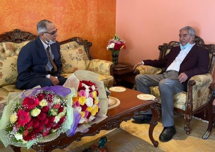 नवनियुक्त प्रधानमन्त्री देउवालाई भारतीय राजदूतको बधाई