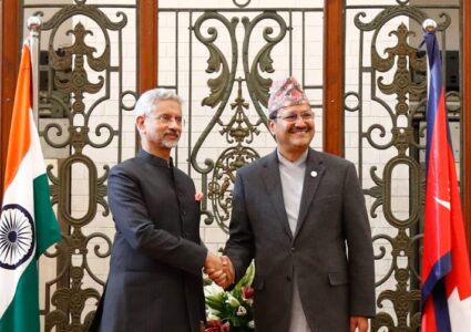 नेपाल र भारतबीच ४ वटा सम्झाैता हस्ताक्षर : पुनर्निर्माणका लागि…